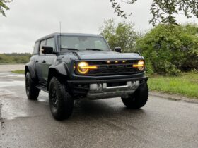 2025 Ford Raptor Bronco V8